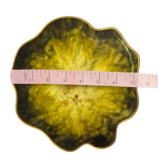 Black and Gold Decorative Home Plate - Picture 3 of 4